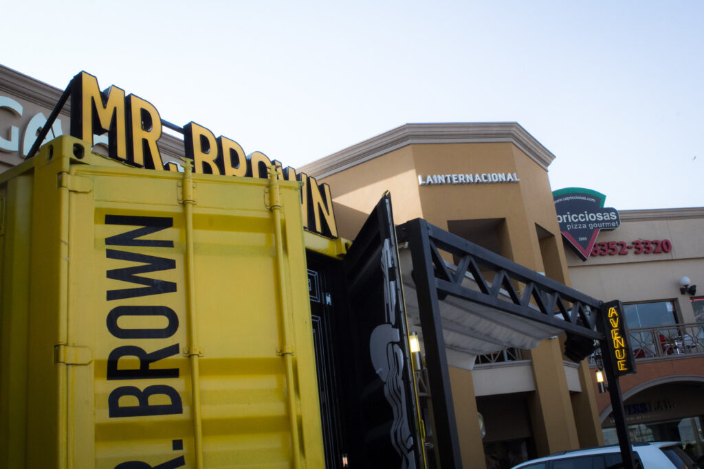 PLAZA LA JOYA GRUPO GIM